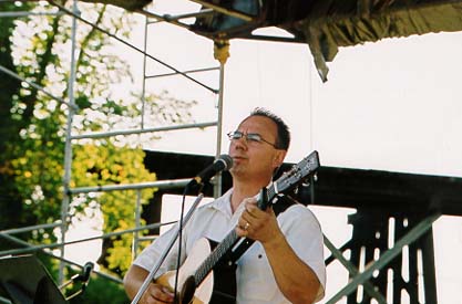 Main Stage 3.jpg (34920 bytes)